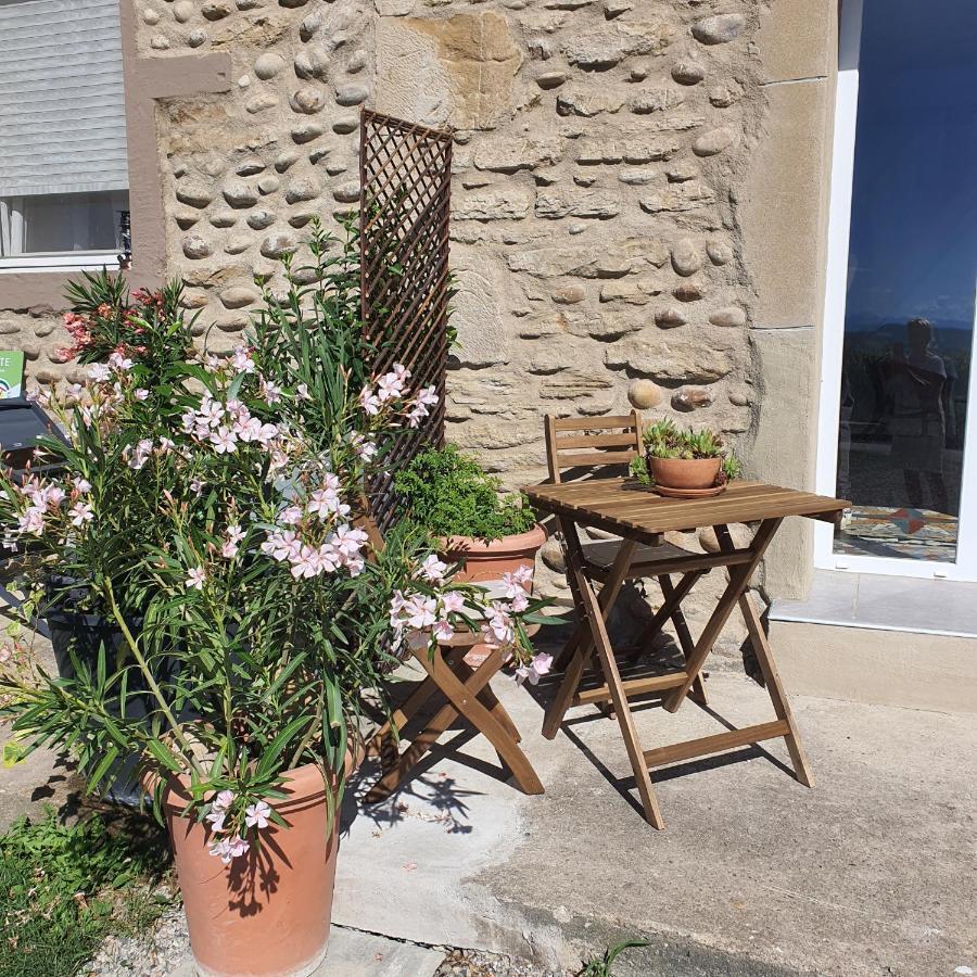 Appartement figuet 3 à Chateauneuf-de-Galaure Extérieur photo