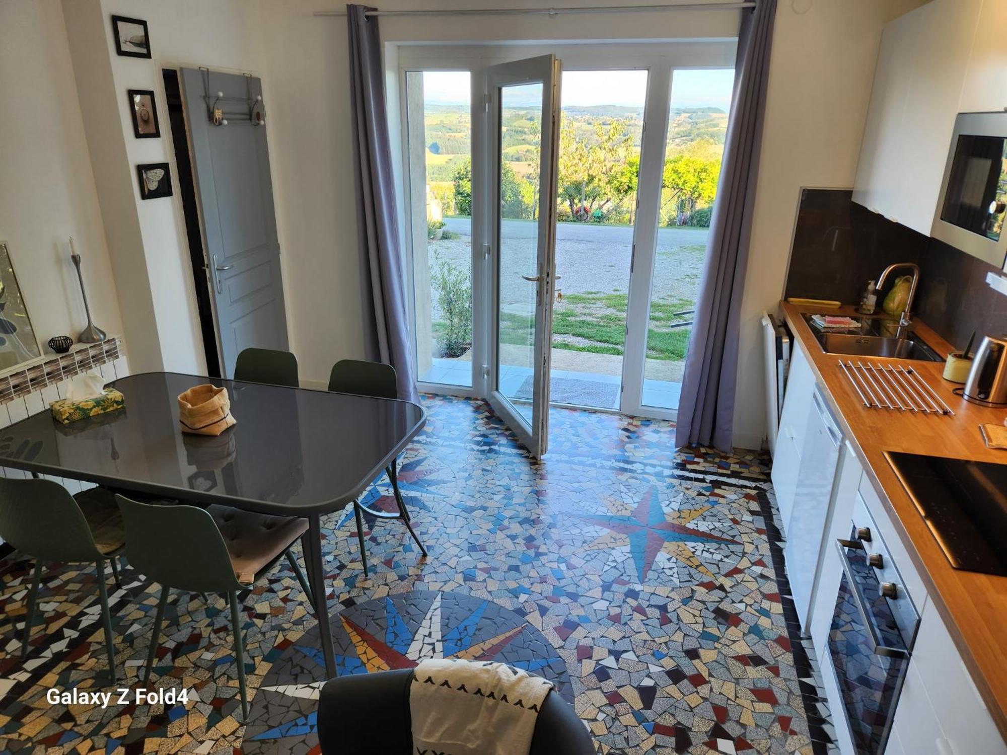 Appartement figuet 3 à Chateauneuf-de-Galaure Extérieur photo